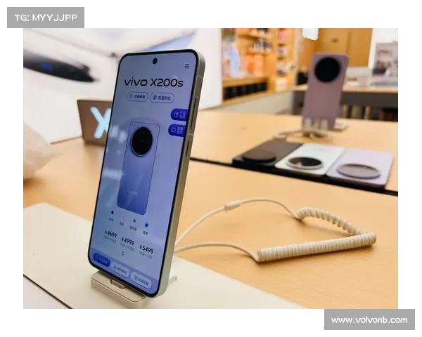 vivo X300系列影像升级曝光:双2亿像素要上了?这次真不是凑数 vivo X300系列影像升级曝光:双2亿像素要上了?这次真不是凑数